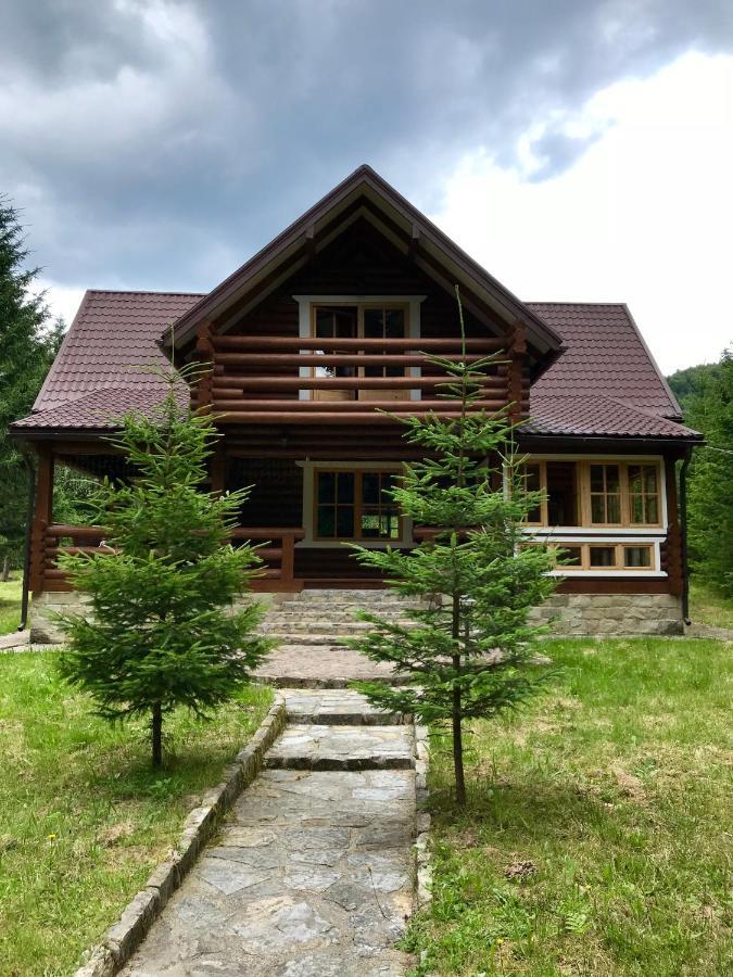 Holiday home Котедж Гута